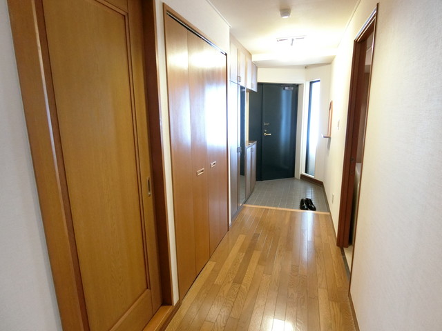 玄関ホール 玄関ホール